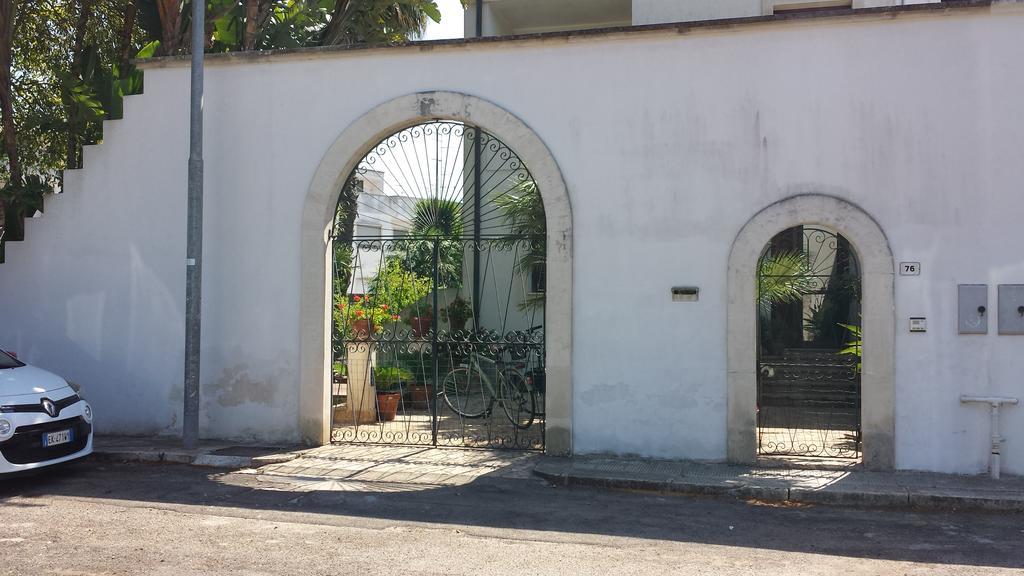 Apartamento A Casa Di Marley Lecce Exterior foto