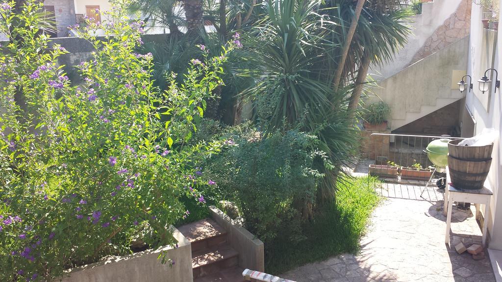 Apartamento A Casa Di Marley Lecce Exterior foto
